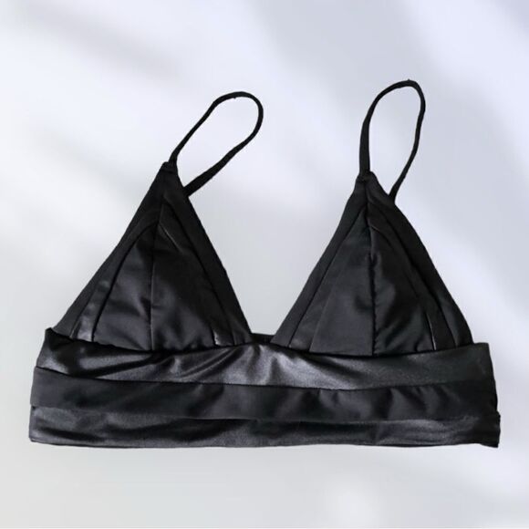 Beach Bunny Bikini Set Brazilian Cut Bottoms Triangle Top Black Size Medium - Picture 6 of 15